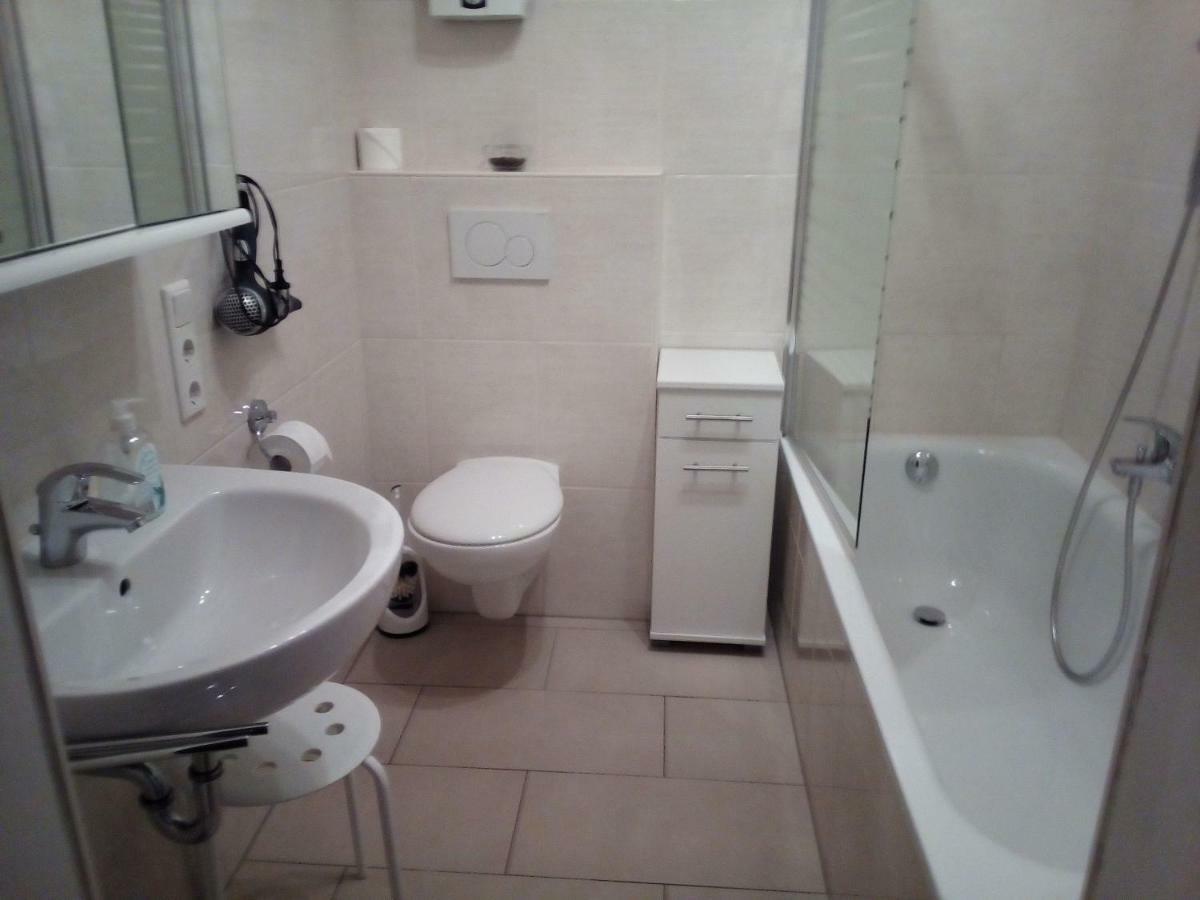 Niedersburger Eck, Wandern, Radfahren, Geniessen, Erholen Apartment Boppard Bagian luar foto